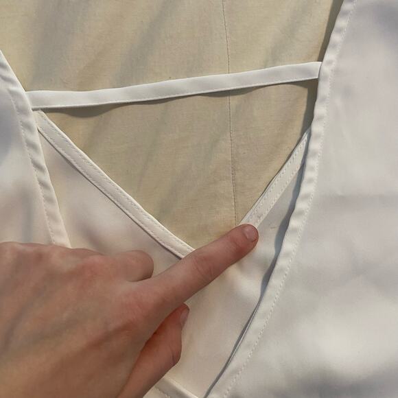 Chicos Tunic 3 XL White Flowy Flutter Sleeve Minimalist Feminine - Picture 8 of 15